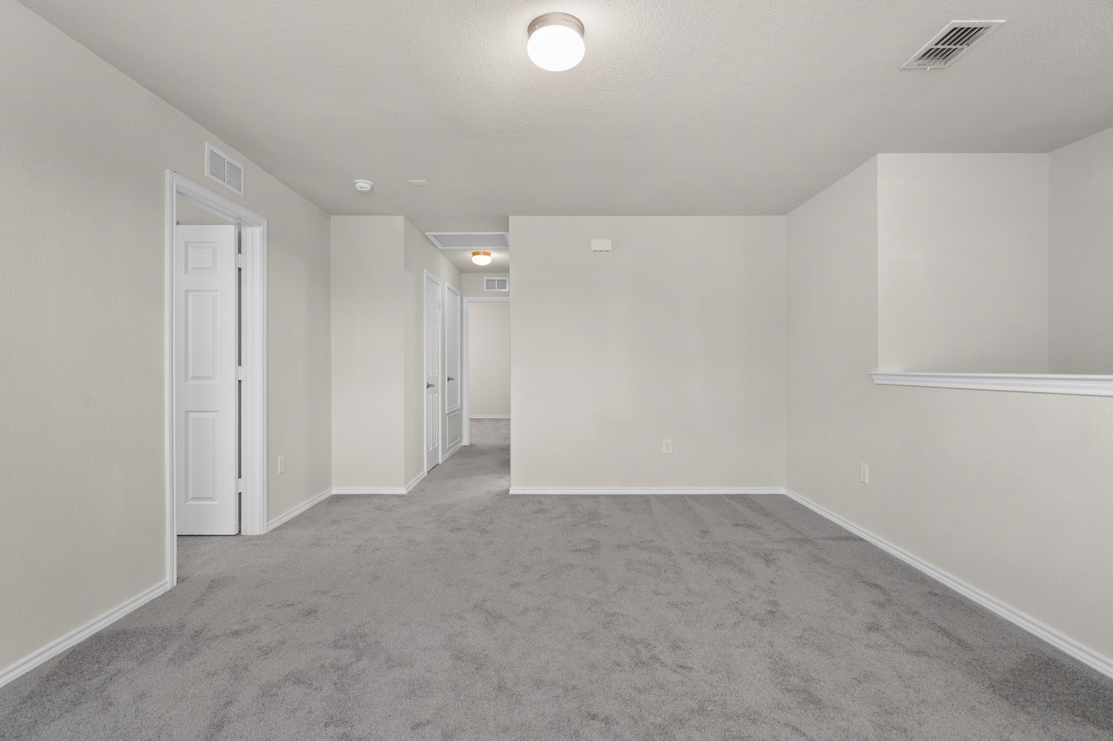 The same upstairs landing empty